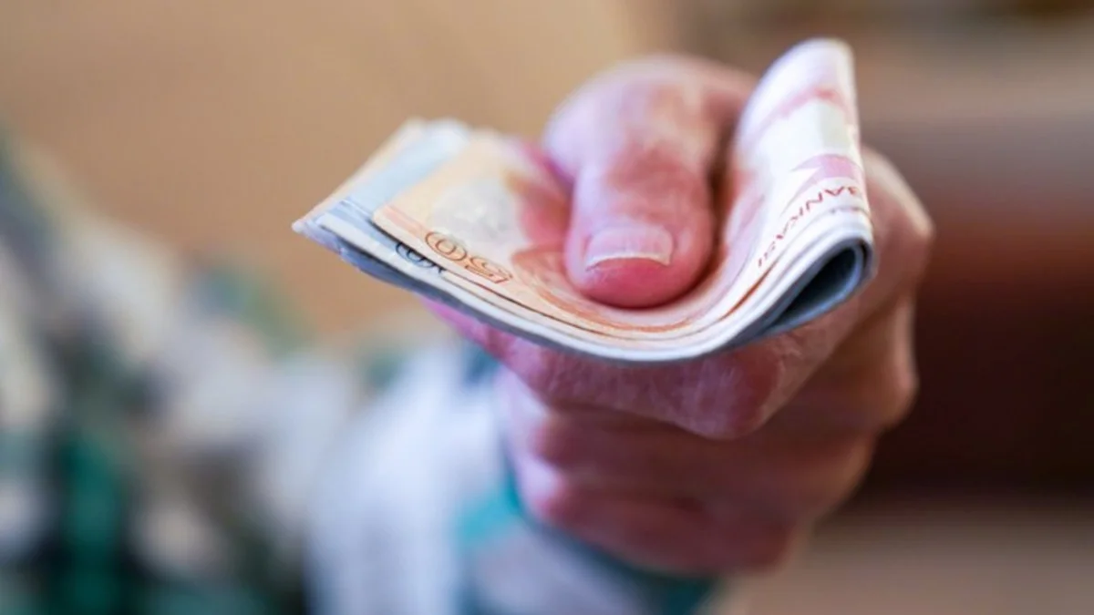 Bayramda Çalışana 4.954 TL'lik Ek Kazanç: 2026 Yılı Resmi Tatil Mesai Ücretleri Kuruşu Kuruşuna Hesaplandı