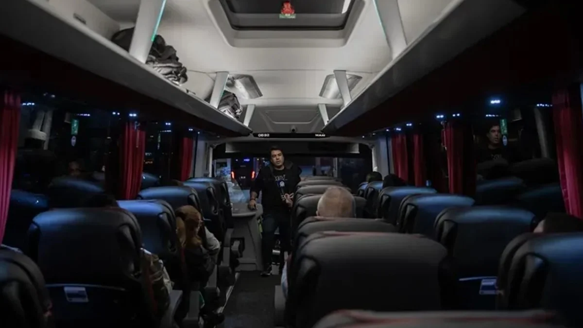 Bayramda Ulaşım Çilesine Ek Sefer Çözümü: Bakanlıktan Otobüs Firmalarına Özel İzin Çıktı